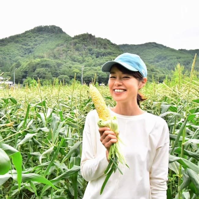 TOKYO FM「 あぐりずむ」のパーソナリティ 川瀬良子さん。NHK「趣味の園芸 やさいの時間」の司会を10年間務めたことでも知られている。