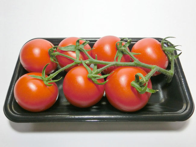 中玉トマトは房出荷もできる