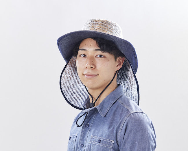 丸福繊維のテンガロンハット型の「涼かちゃん」 ケープは脱着可能