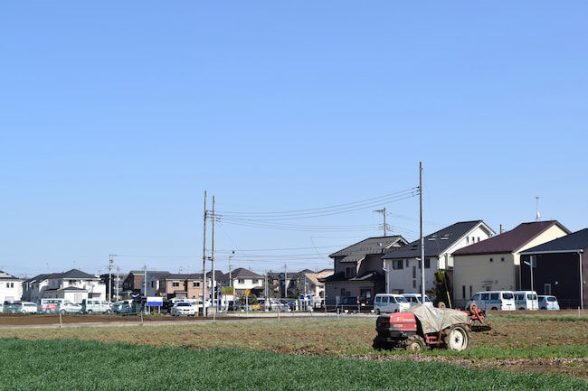 住宅地にあるほ場